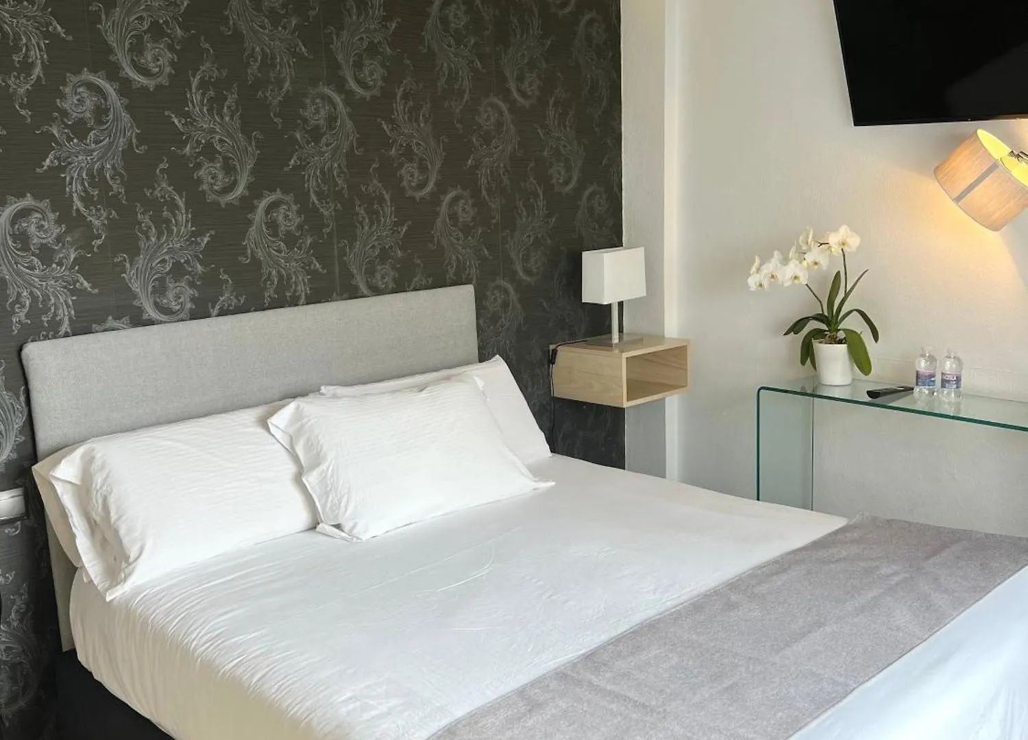 Abril Nerja Hotel Guest house