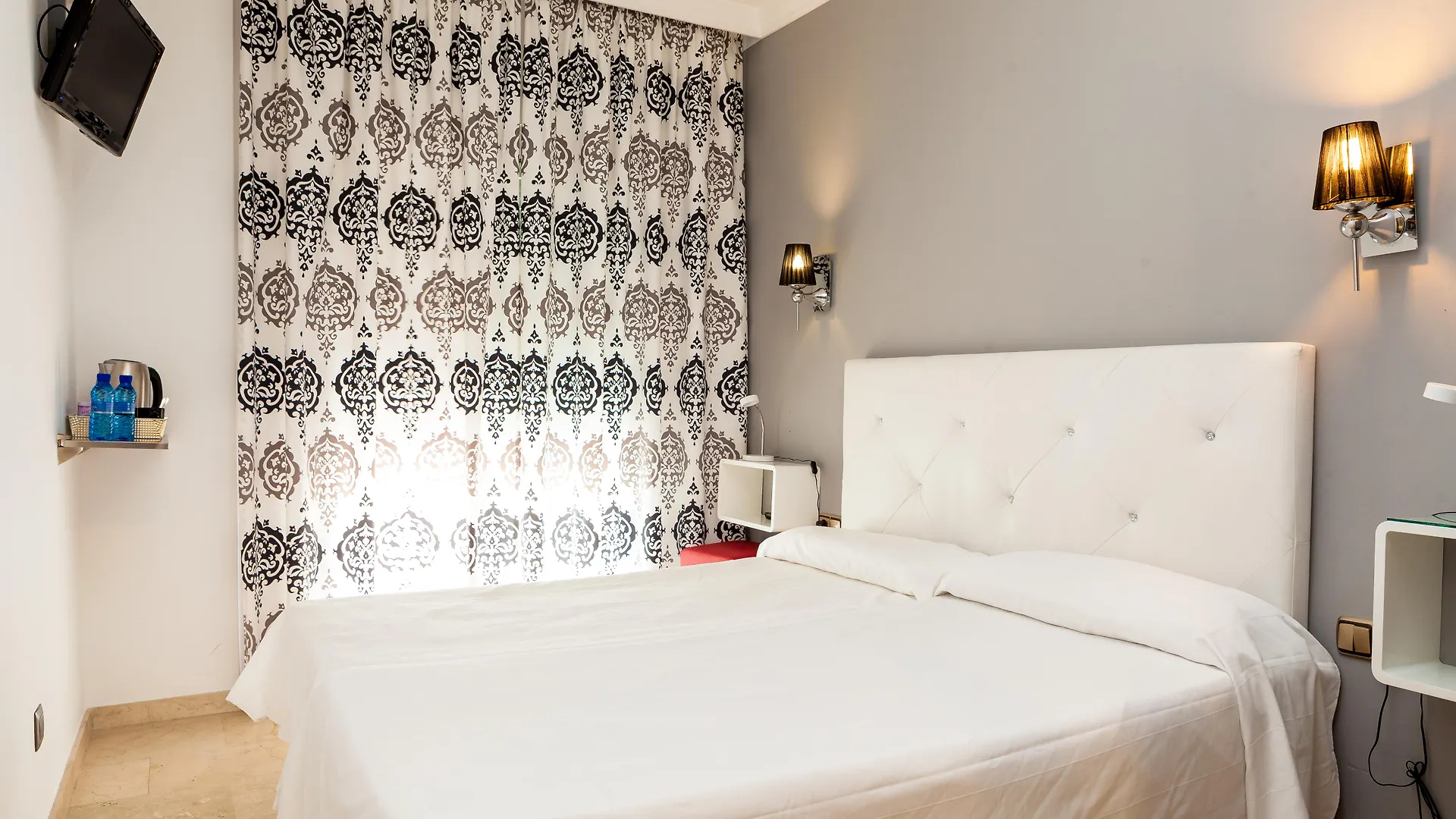 Hotel Abril Nerja