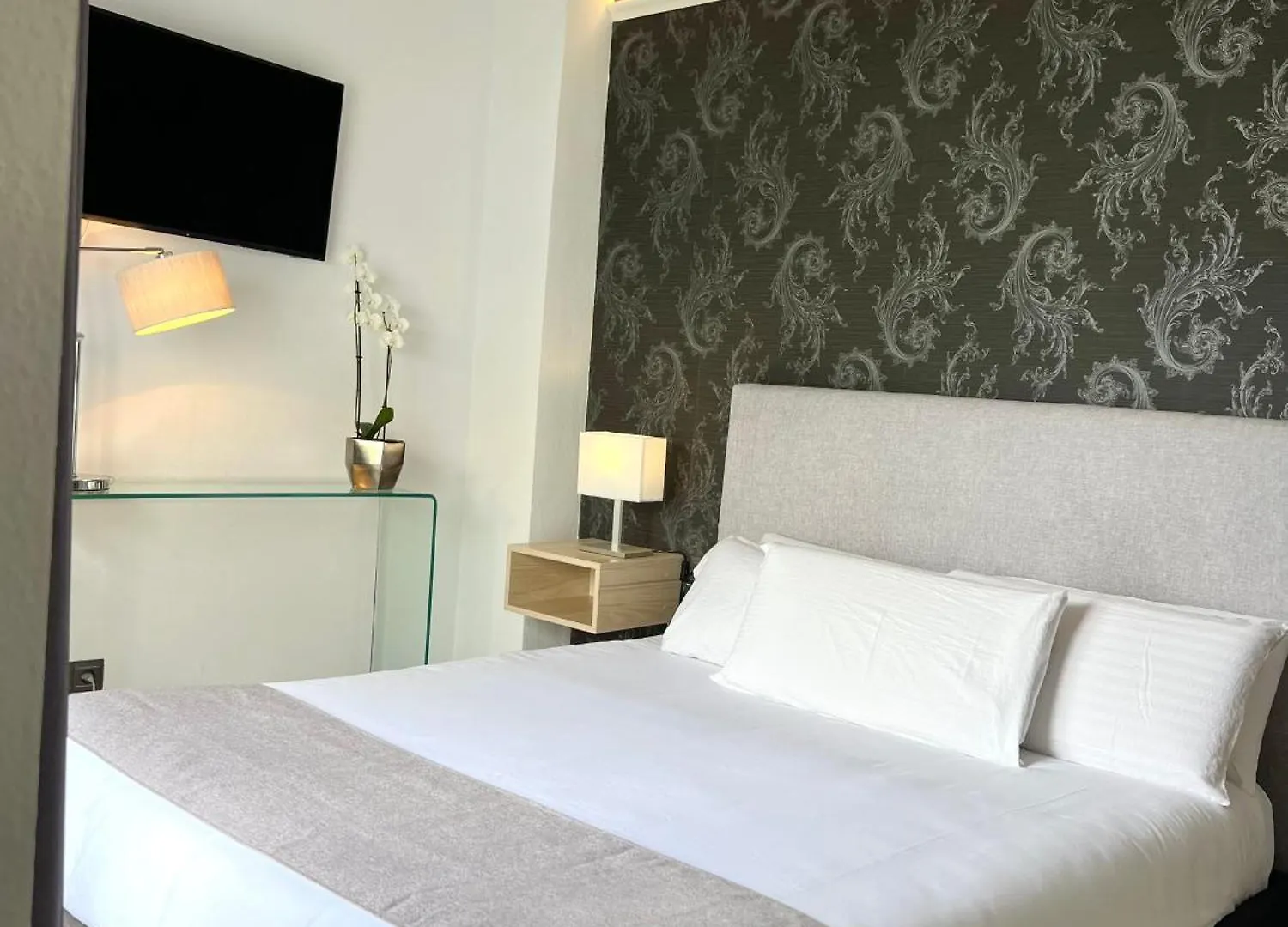 Hotel Abril Nerja 2*,  Hiszpania